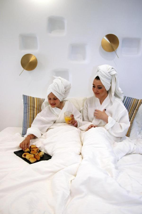 Naxos City Narcissus Luxury Suites מראה חיצוני תמונה