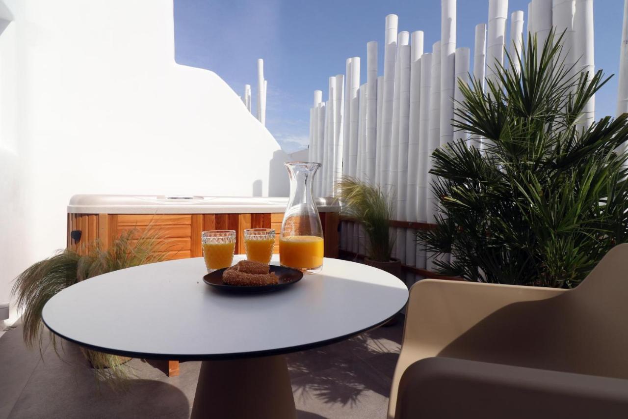 Naxos City Narcissus Luxury Suites מראה חיצוני תמונה