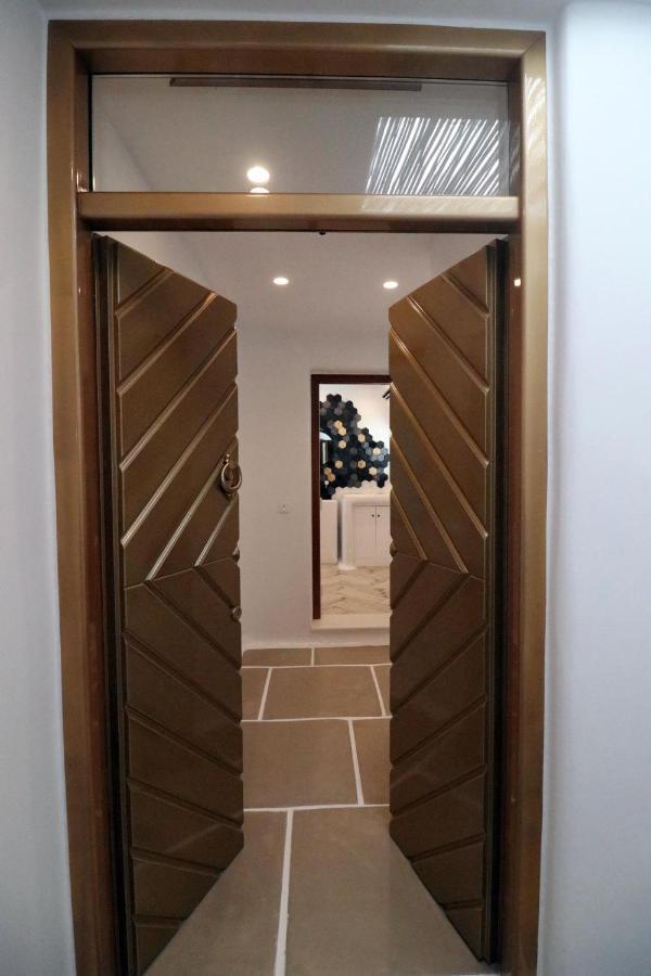 Naxos City Narcissus Luxury Suites מראה חיצוני תמונה